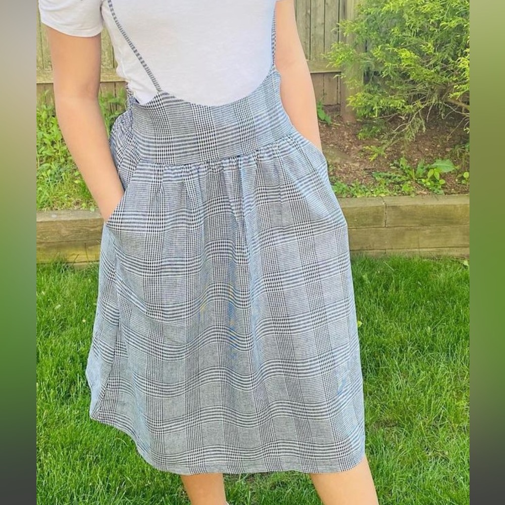 Tight up skirt